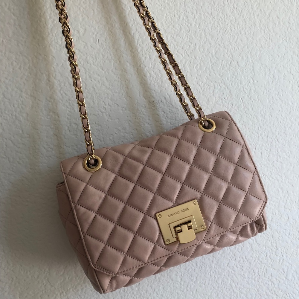 Michael Kors pink bag